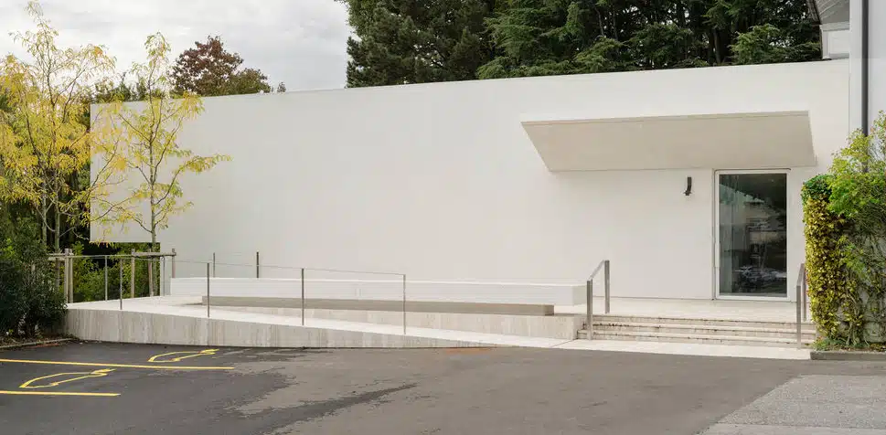 Construction d'un ouvrage d'art en béton propre